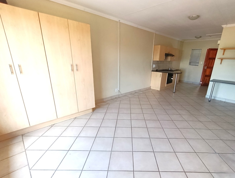 1 Bedroom Property for Sale in Vredenhof Sh Free State